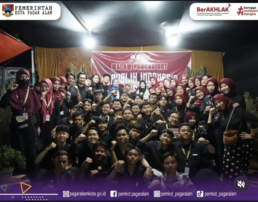 Malam Puncak Harlah ke-80 RI di Kampung Bangun Sari Meriah, Wakil Walikota Pagar Alam Turut Hadir